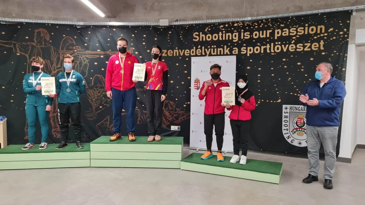 Pistolarii arădeni Daria Haristiade şi Luca Joldea, medaliaţi cu aur la Marele Premiu al Ungariei! (FOTO)