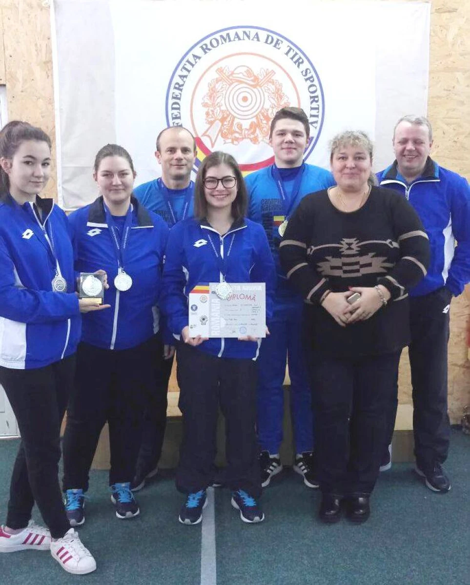 Pistolarii au urcat pe podiumul naţional al seniorilor