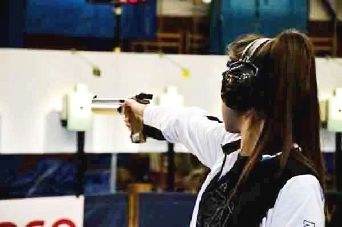 Pistolarii Haristiade şi Joldea, cifre promiţătoare la Europene