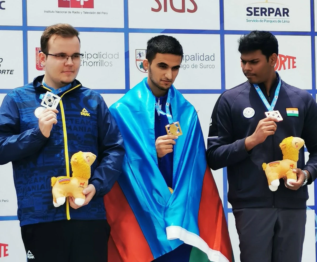 Pistolarul arădean Luca Joldea a încheiat Mondialele de juniori cu trei medalii în cont!