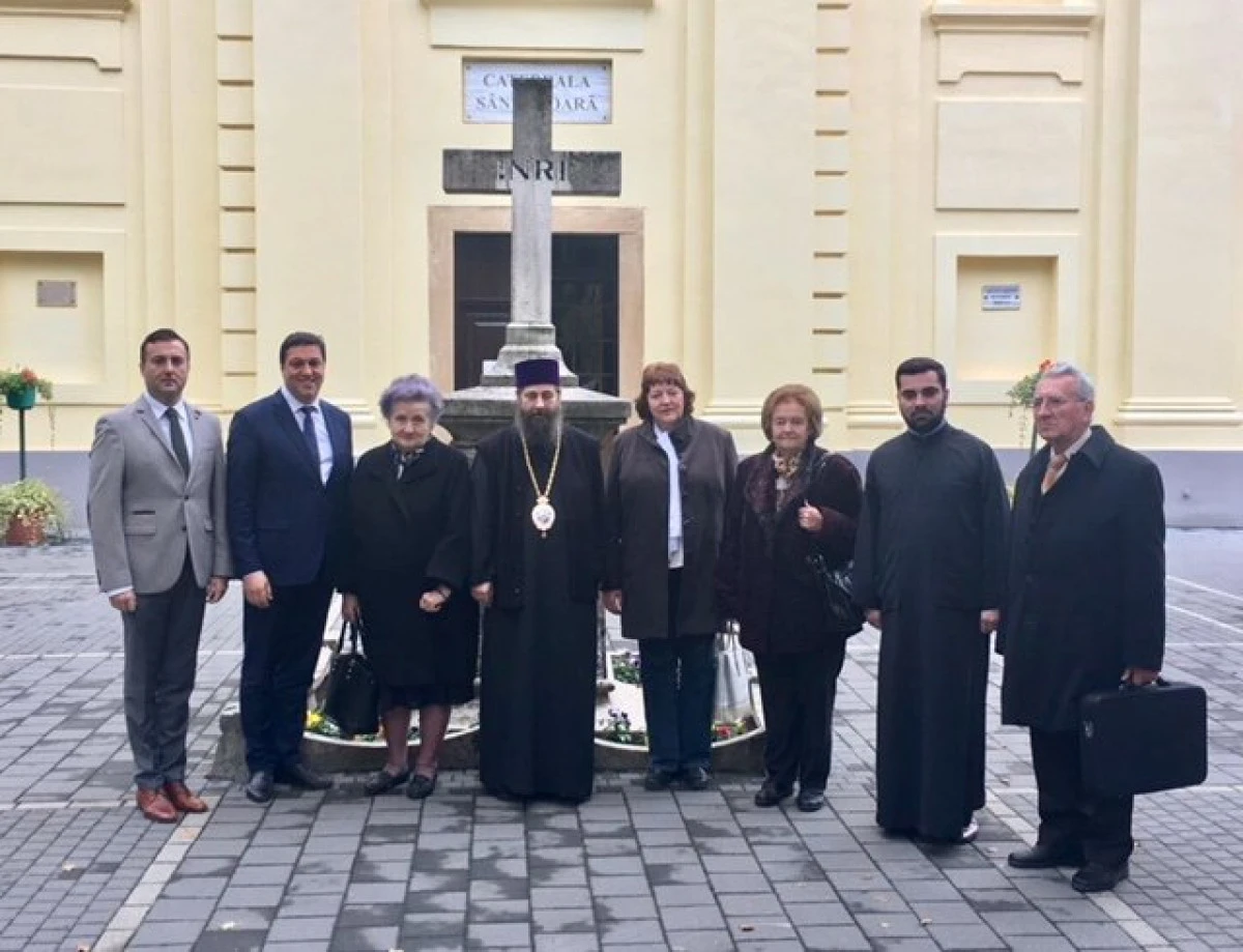 Placă comemorativă la Otlaca-Pustă, în Ungaria