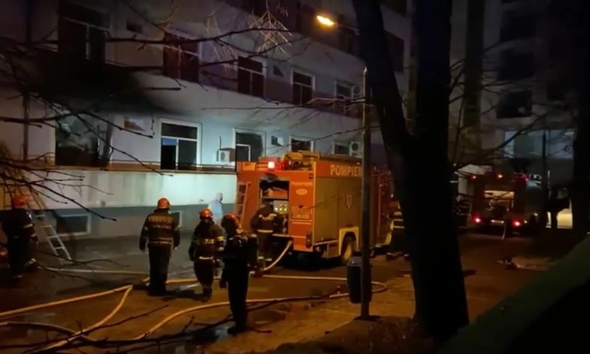 Plan roșu la spitalul Covid din Ploiești: doi pacienți au murit și alți zeci au fost evacuați