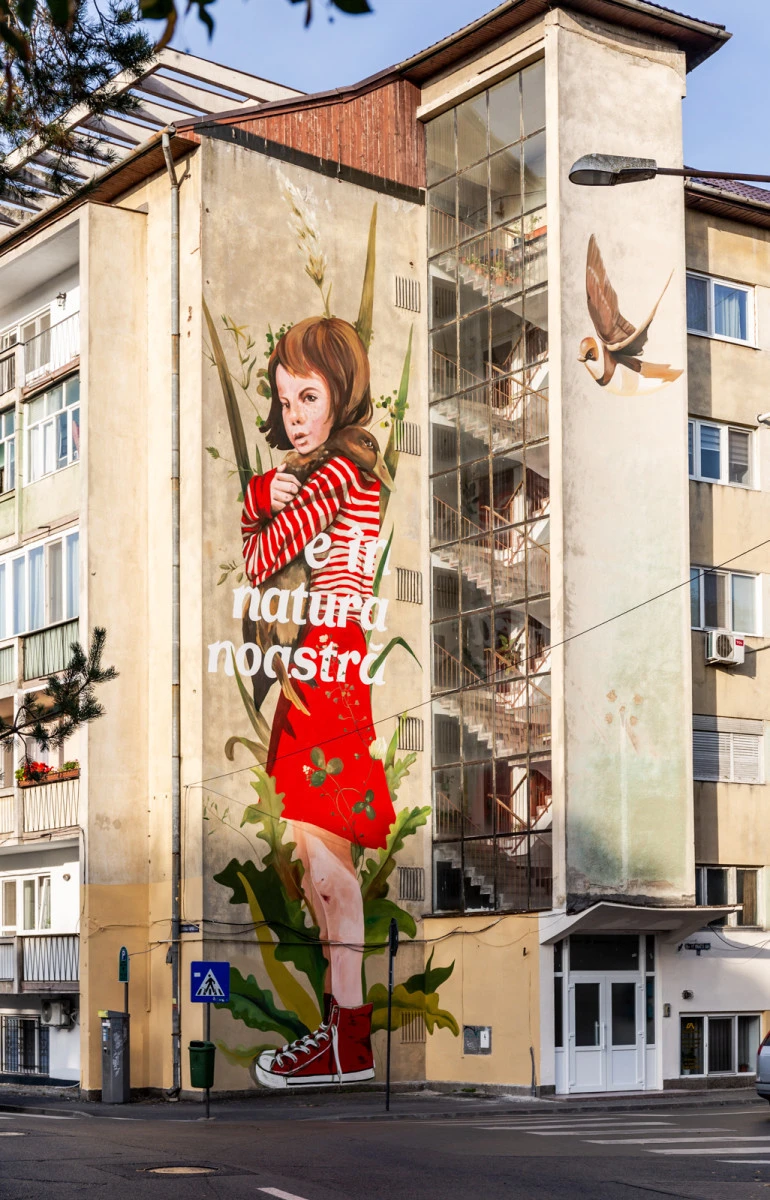 Plimbările pe Malul Mureșului prind culoare datorită a șase noi picturi murale