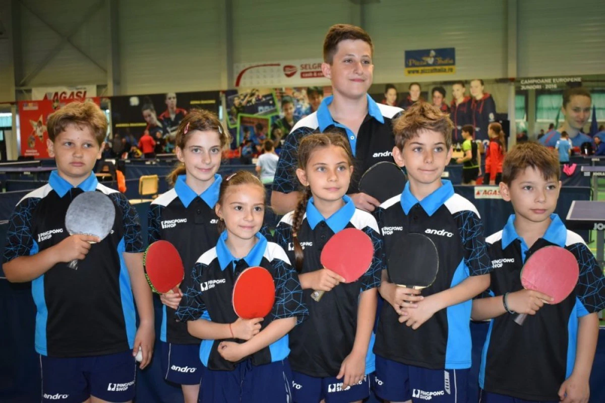 Plus de experienţă pentru juniorii de la tenis de masă