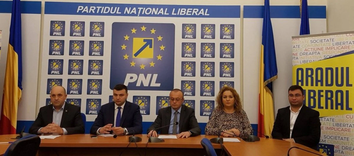PNL Arad a dat lovitura ! Un abonat la contracte cu Primăria s-a înscris în partid