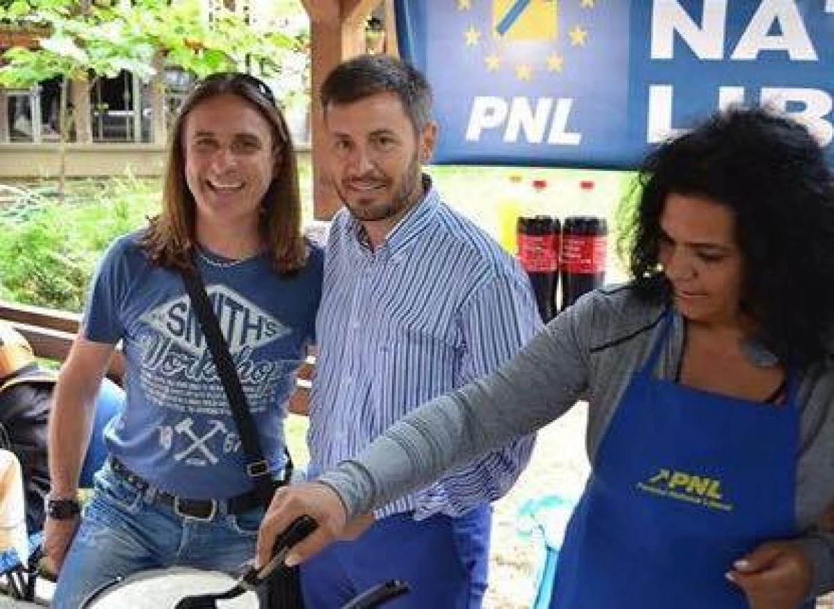 PNL boicotează Parada Clătitelor din Moneasa! Primarii au primit ordin să nu participe