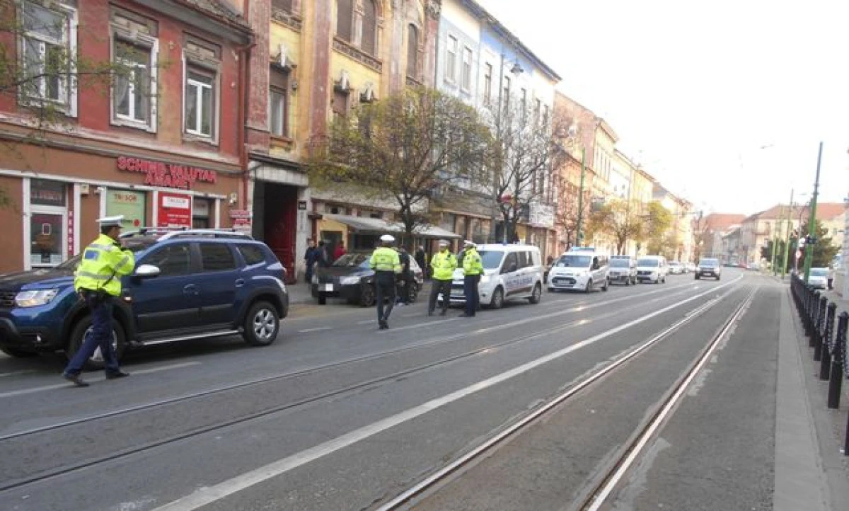 Poliția locală a controlat taximetriștii din municipiu