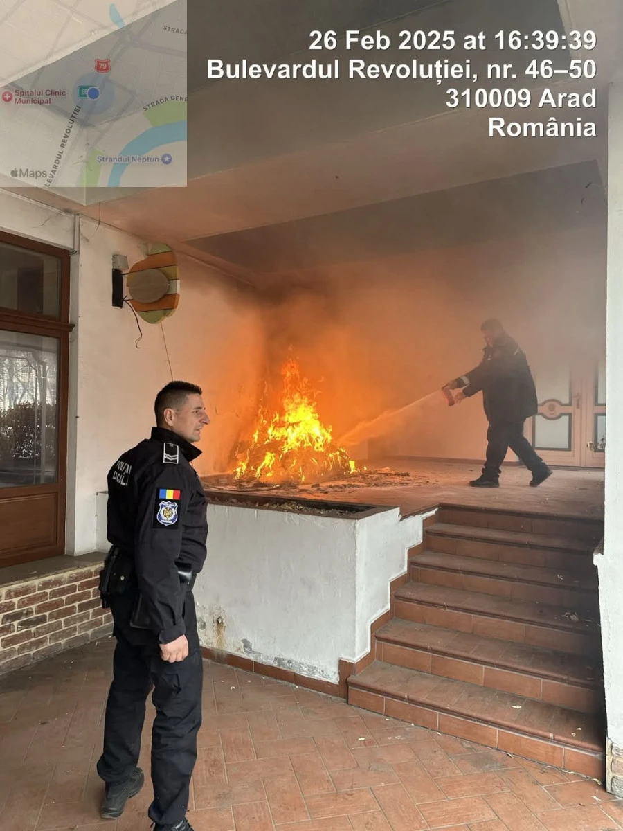 Poliția Locală a stins un incendiu în centrul Aradului