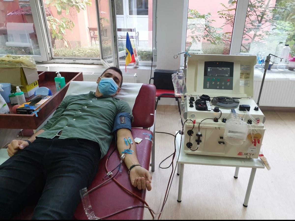 Polițiștii arădeni care s-au vindecat de infecția cu noul coronavirus vor dona plasmă
