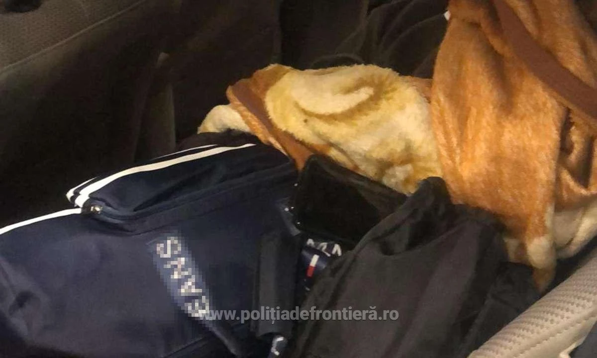 Polițiștii de frontieră arădeni au prins 19 refugiați care încercau să treacă ilegal în Ungaria