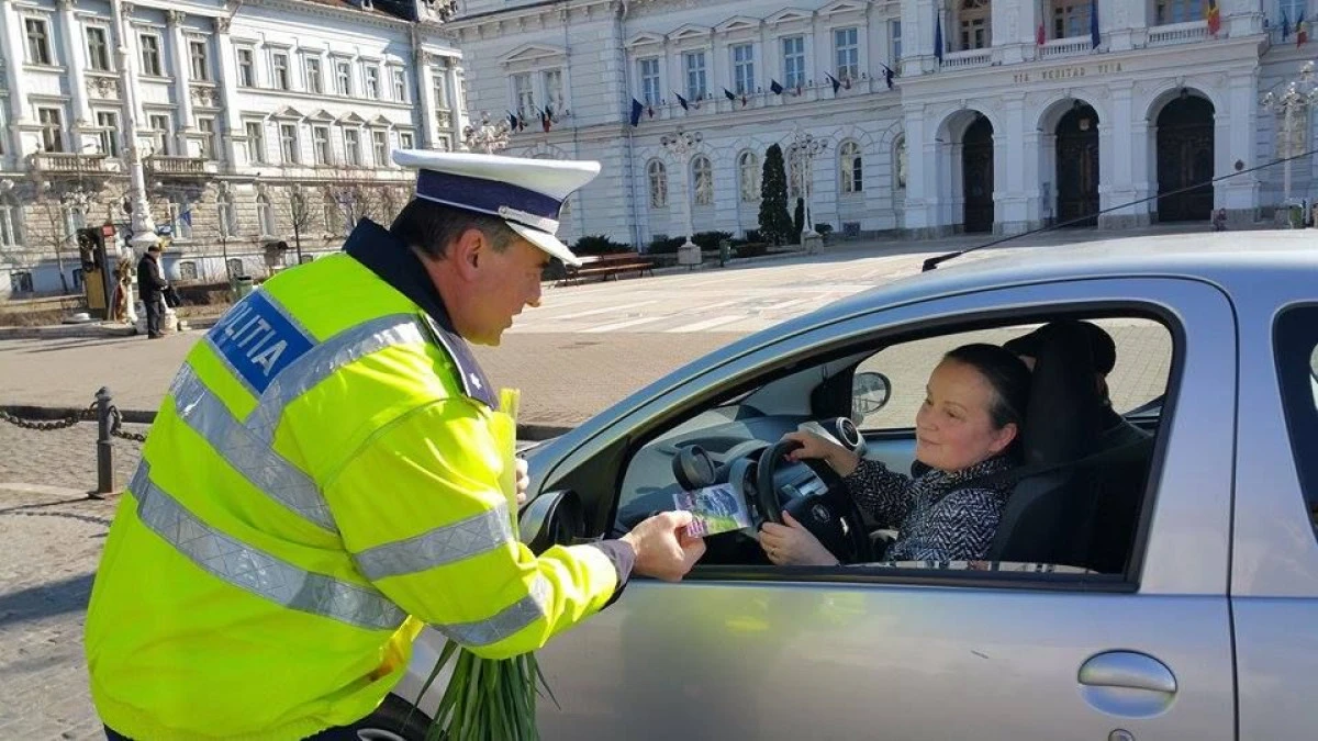 POLITISTII DE LA RUTIERA AU „AMENDAT“ SOFERITELE CU O FLOARE