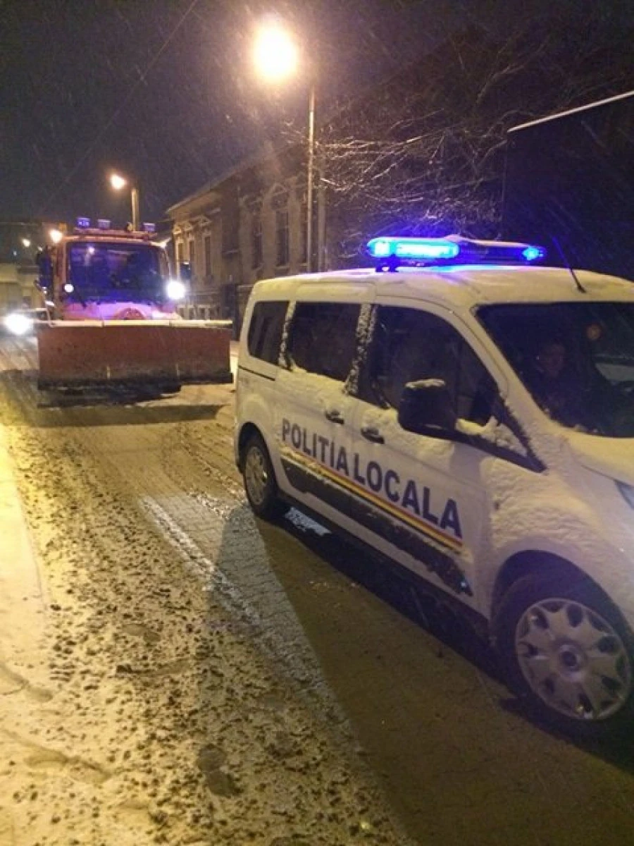 Polițiştii locali arădeni au asigurat fluența circulației pe timpul nopții