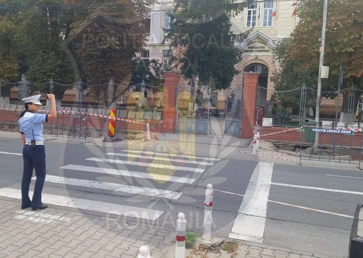 Poliţiştii locali la datorie, în trafic, în prima zi de şcoală