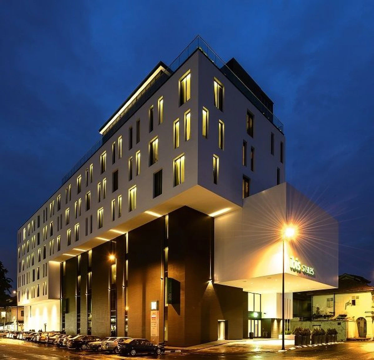 POLONEZII DE LA ORBIS VOR DESCHIDE UN HOTEL IBIS STYLE IN ARAD