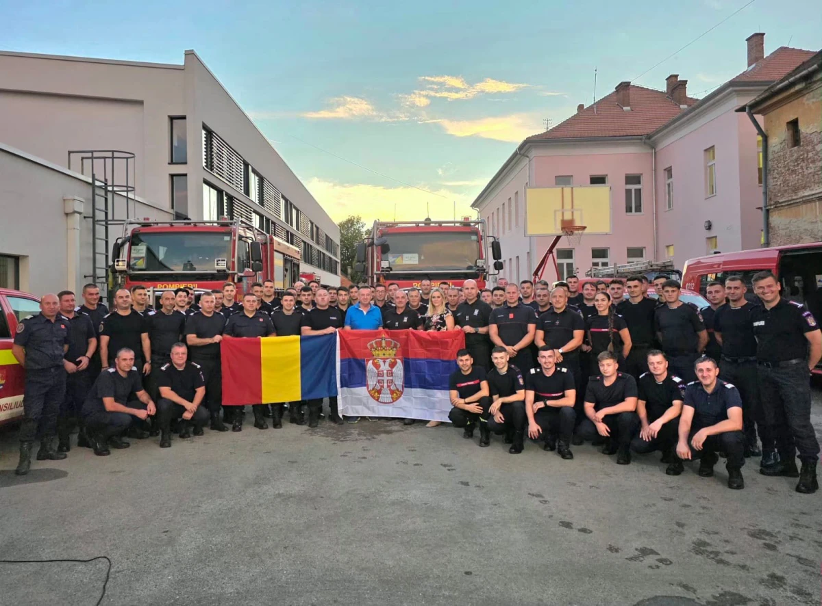 Pompierii arădeni se întorc acasă după încheierea misiunii din Serbia