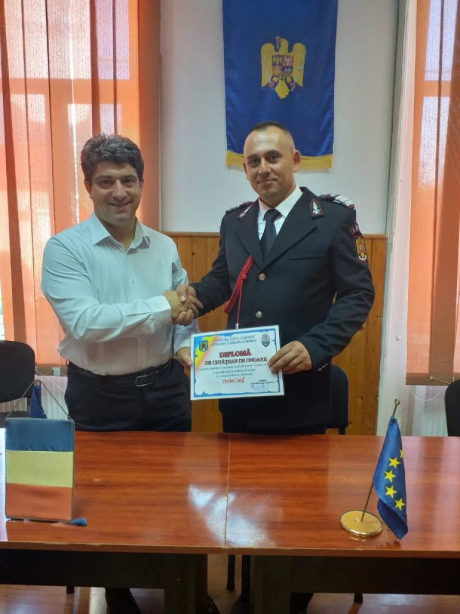 Pompierul Iosif Herbei a primit titlul de cetățean de onoare al comunei Ghioroc