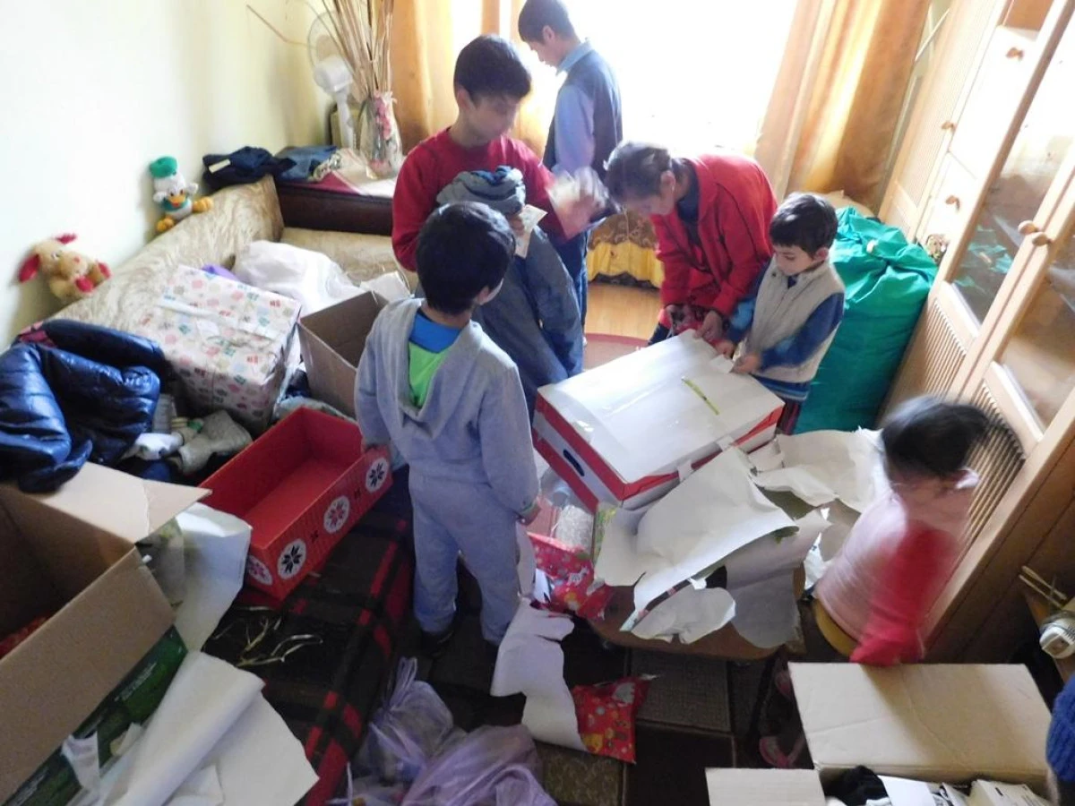 Poveste tristă cu final fericit pentru o familie cu 7 copii din Zimandu Nou