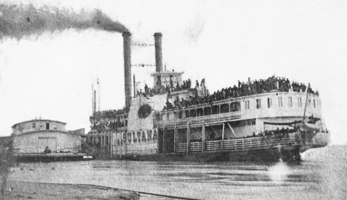 POVESTEA UITATA A "TITANICULUI AMERICAN"