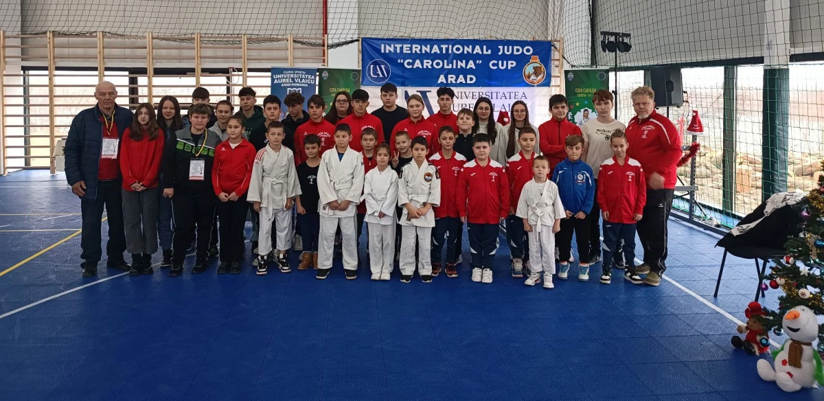 Pregătiri pentru startul sezonului și pe tatami: cadeții și juniorii au primele competiții