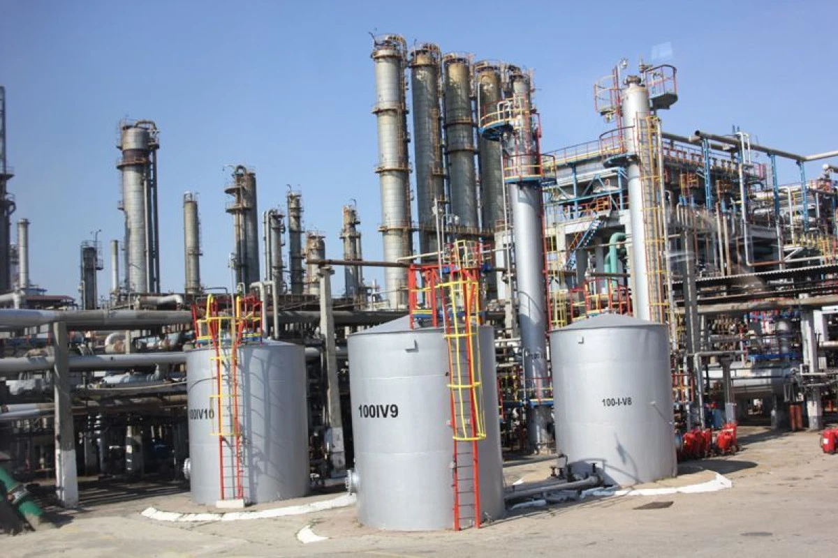PREJUDICIU DE 3 MILIARDE DE LEI ÎN DOSARUL PRIVATIZĂRII PETROMIDIA