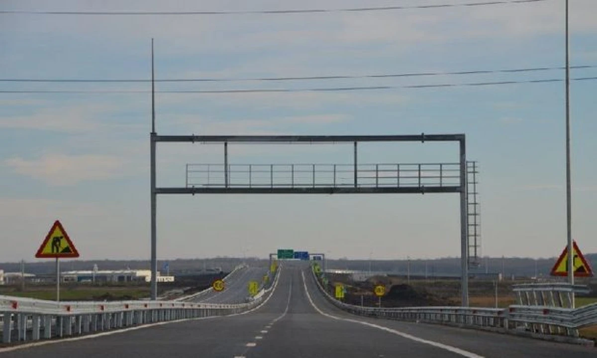 PREMIERUL VICTOR PONTA NU VA PARTICIPA LA INAUGURAREA AUTOSTRAZII ARAD - NADLAC