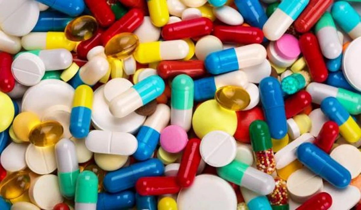 PRETUL UNOR MEDICAMENTE AR PUTEA SCADEA SI CU 1.200 DE LEI