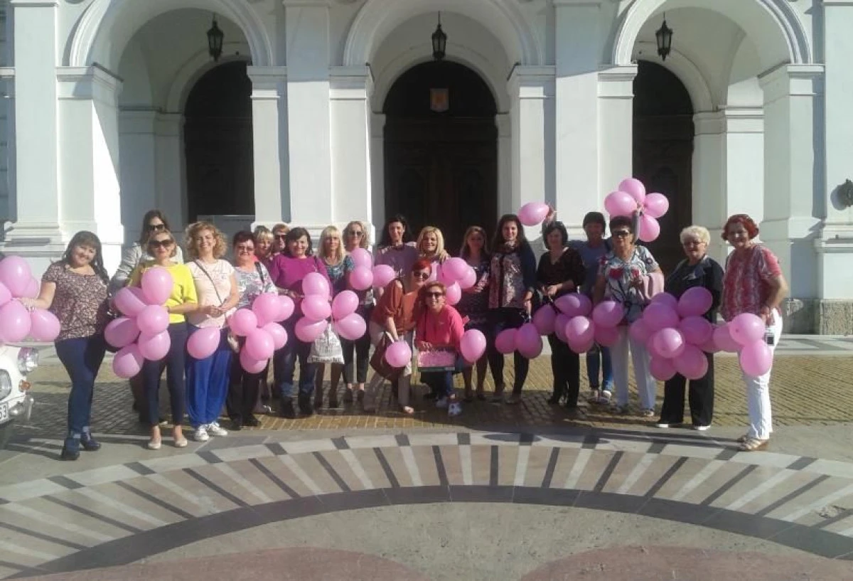 PREVENȚIA CANCERULUI DE SÂN, O PRIORITATE PENTRU ORGANIZAȚIA FEMEILOR LIBERALE DIN ARAD