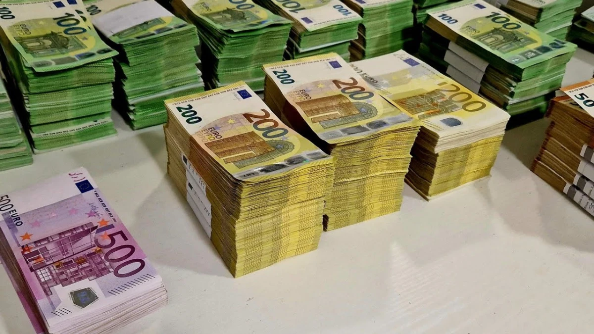 Primă de pensionare de peste 530.000 de euro pentru un fost angajat ROMATSA