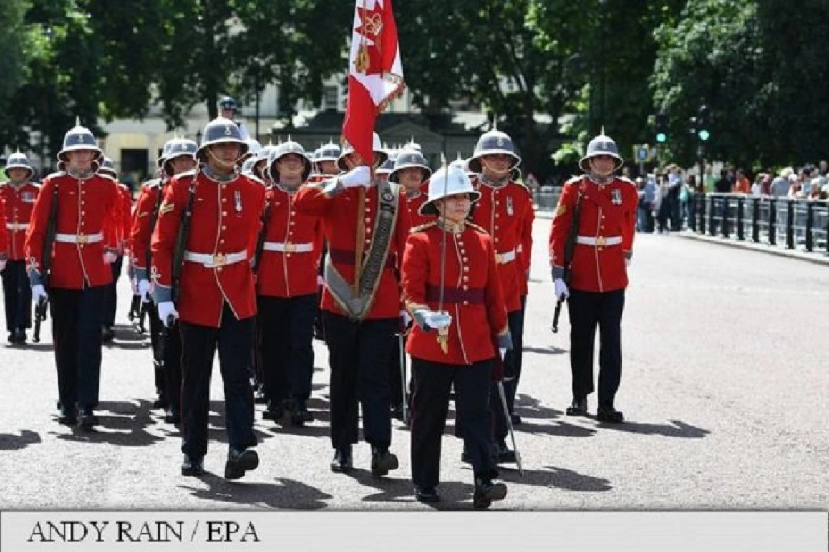Prima femeie care a preluat comanda Gărzii de la Buckingham Palace