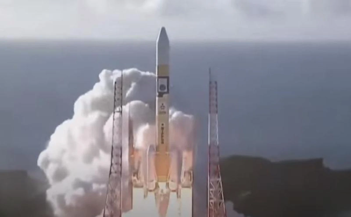 Prima misiune spaţială arabă spre Marte a decolat din Japonia