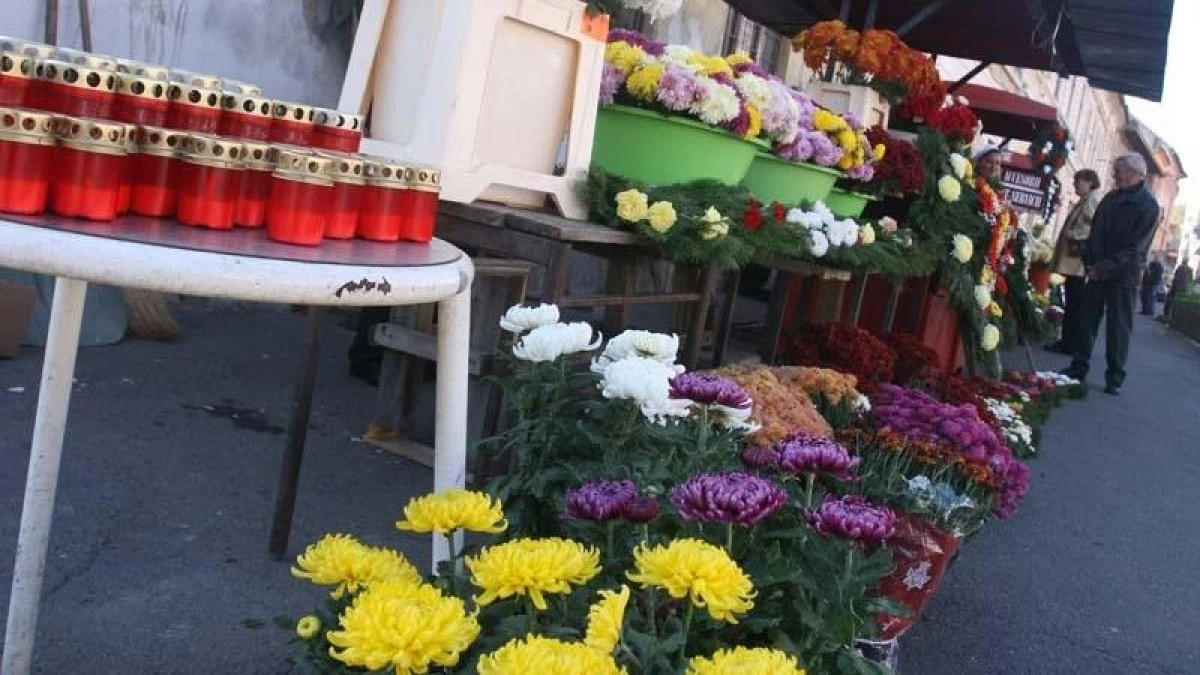 Primăria Arad a stabilit  amplasamentele pentru comerţul ambulant cu flori în zona cimitirelor