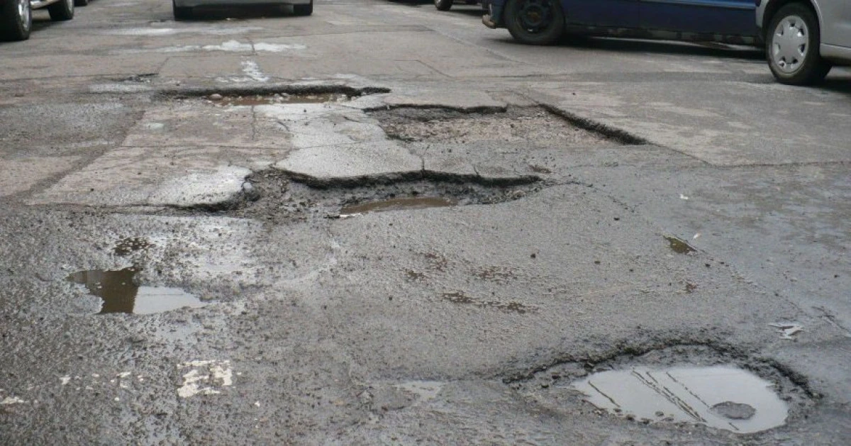 Primăria Arad anunță inventarierea gropilor apărute în carosabil
