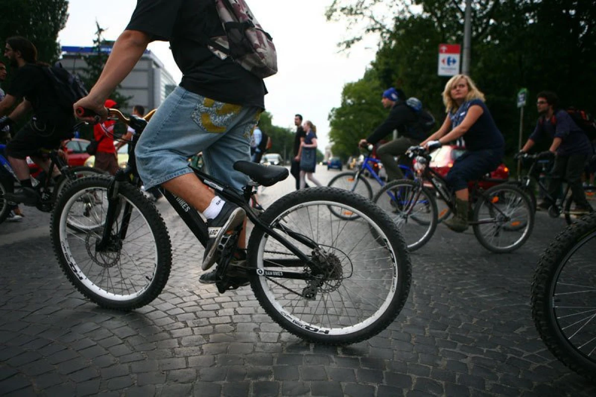 Primăria Arad va implementa un sistem de închiriat biciclete