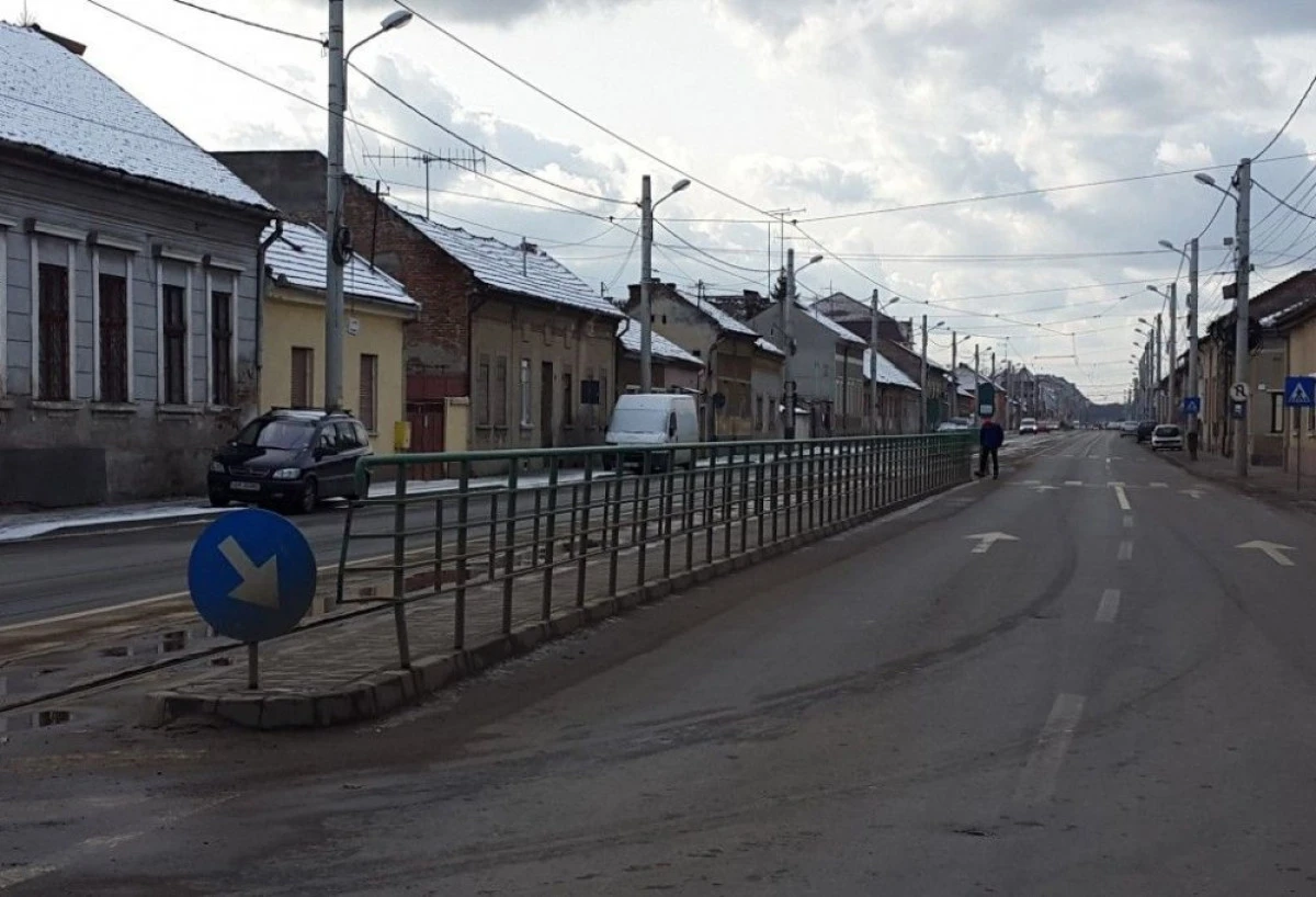 PRIMARIA REACTIONEAZA DUPA NENUMARATELE ACCIDENTE: INTERSECTIA SAGUNA - CONDURASILOR VA FI SEMAFORIZATA