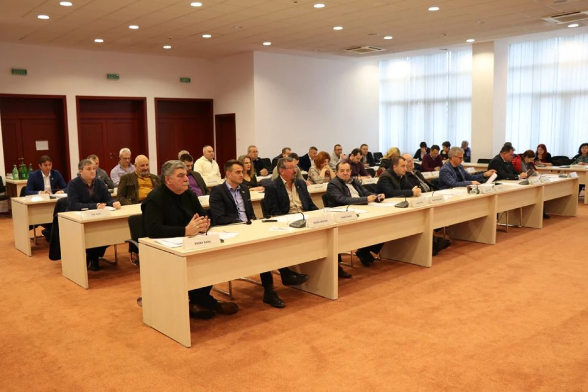 Primăriile din județ au primit 3,5 milioane de lei de la CJA