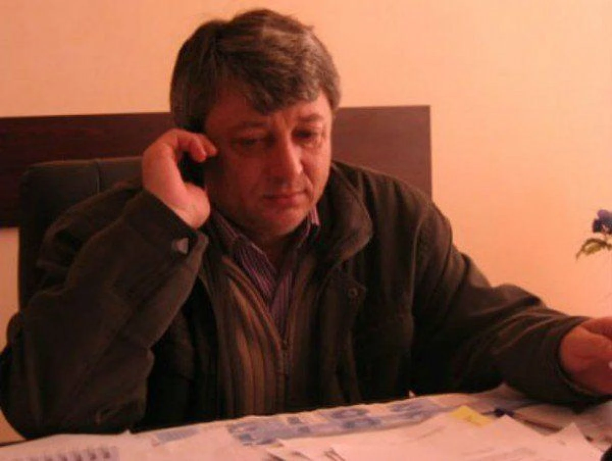 PRIMARUL DE LA CERMEI SE DECLARA INDEPENDENT