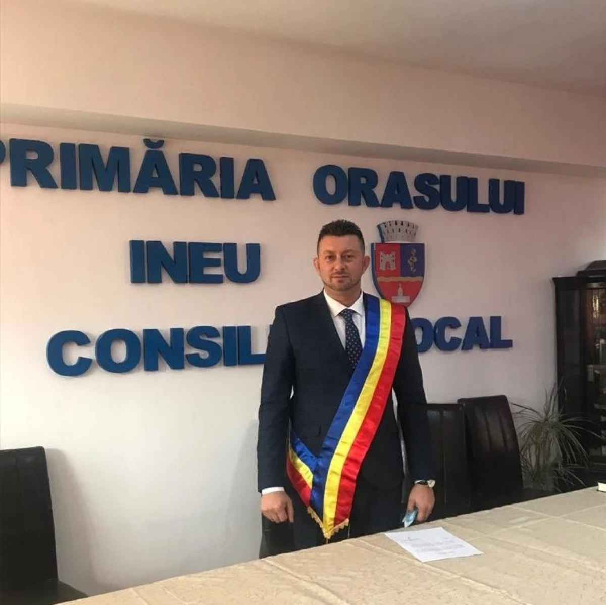 Primarul Ineului se ia la trântă cu Guvernul PNL. „Vom contesta carantina, numărul de cazuri este în scădere“