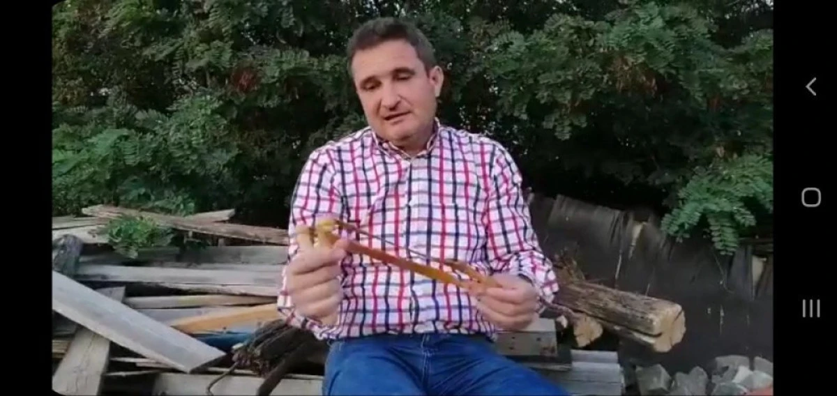 Primarul şi candidatul Bibarţ ţine lecţii pe net despre muniţie pentru arme albe