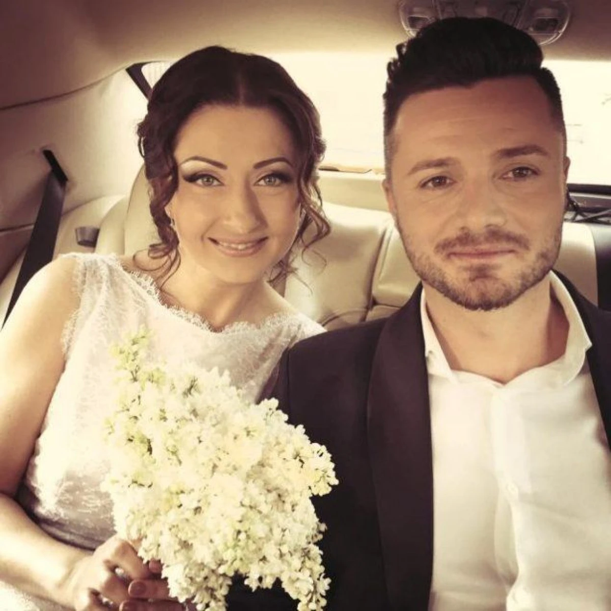 PRIMUL MESAJ OFICIAL AL GABRIELEI CRISTEA DUPA CE A DEVENIT DOAMNA CLONDA!