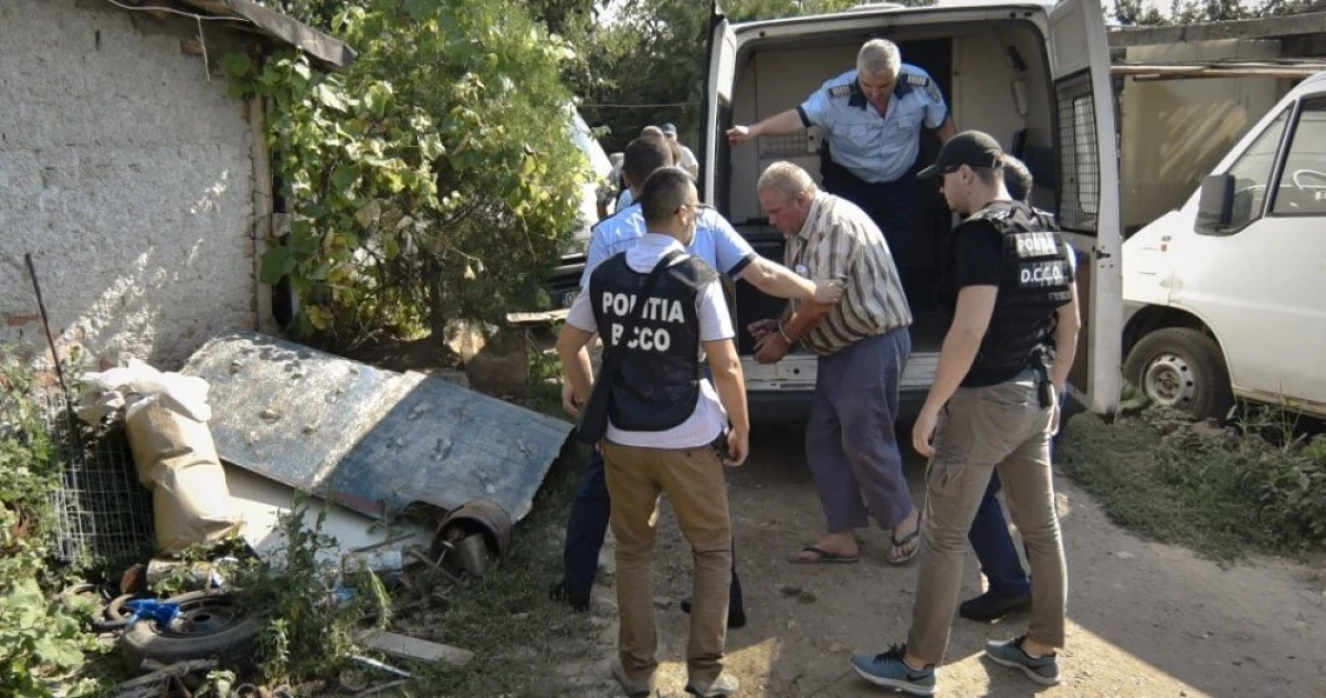 Procurorii au reluat cercetările la casa lui Gheorghe Dincă