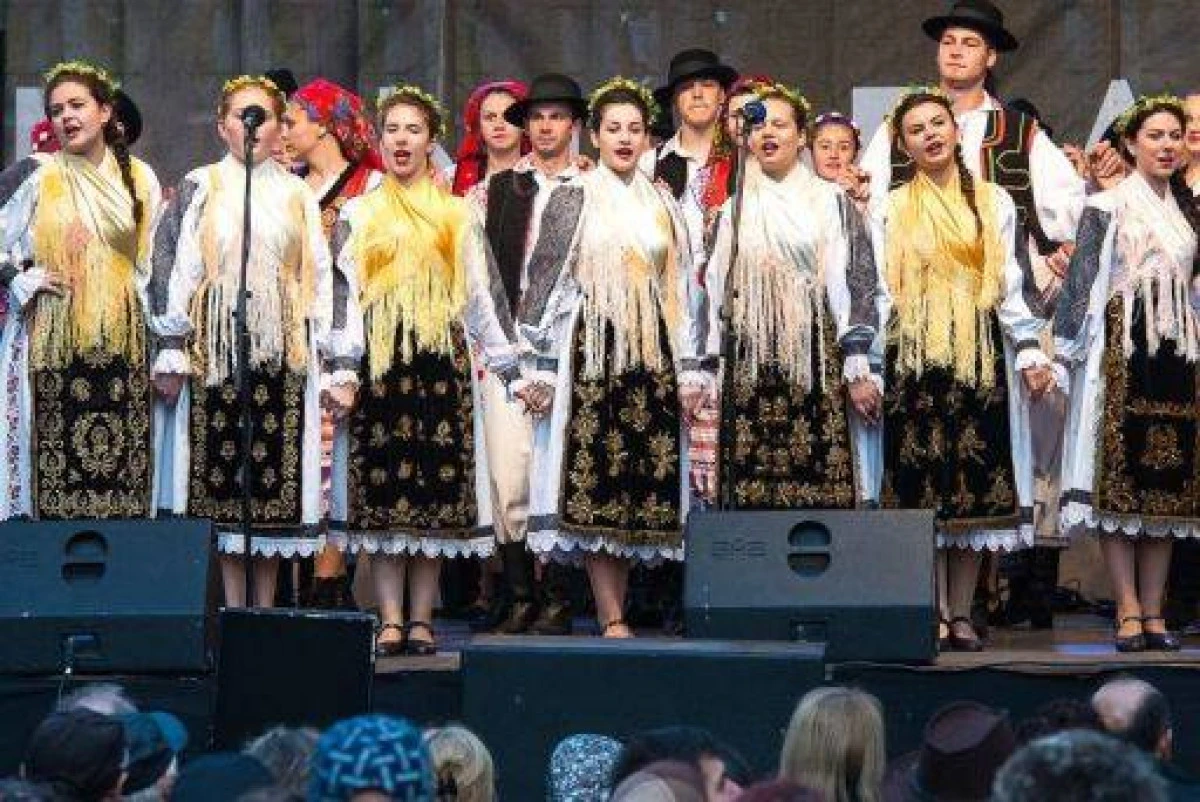 Program artistic de Paști, la Târgul de Primăvară