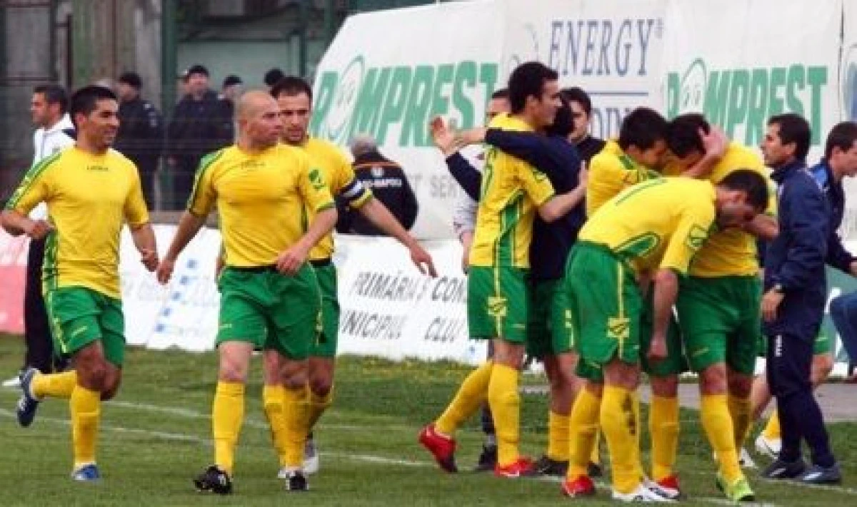 Programul etapei în Liga a II-a. Derby-ul Argeşului, pe 1 Mai