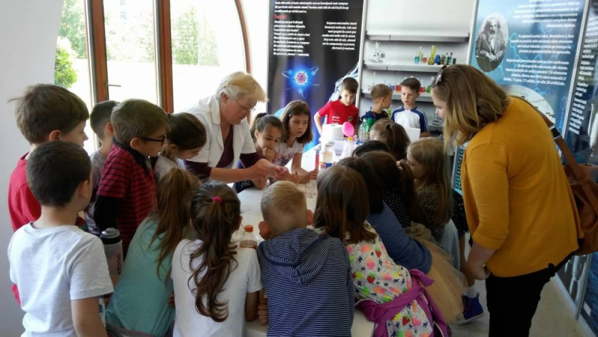 Programul Expoziției de știință interactivă Laborator