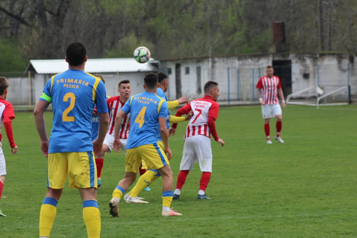 Progresul Pecica – Gloria Lunca Teuz Cermei 4-3(2-0)! Gazdele au avut 4-0 și nimic nu anunța thriller-ul din repriza secundă!