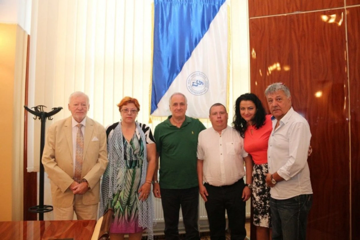 PROIECT INTERNAȚIONAL LANSAT DE SPITALUL „ANTONIO CARDARELLI“ DIN NAPOLI ȘI UVVG ARAD