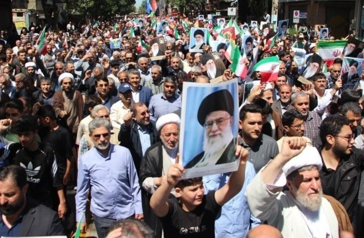 Proteste ample în universitățile din Iran. Studenții ies în stradă după reprimarea sângeroasă din ianuarie