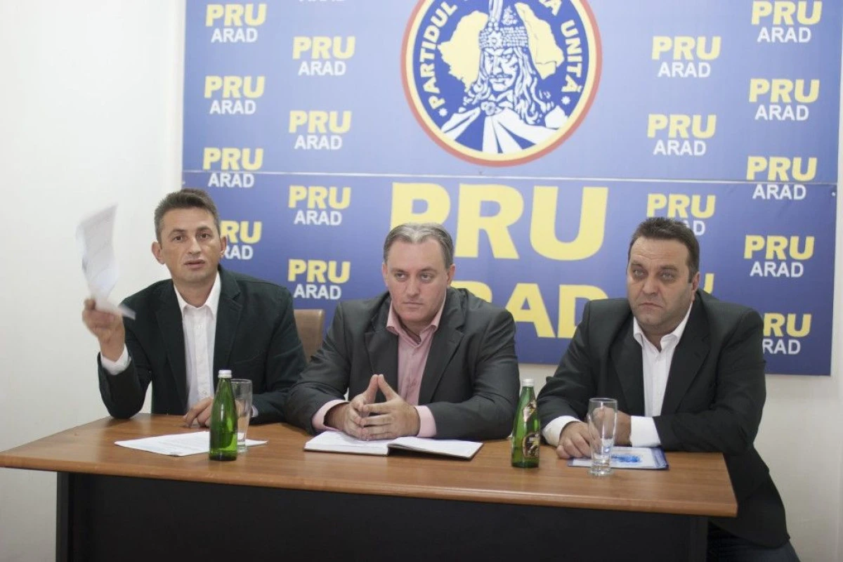 PRU ARAD: „CIOLOS PROPUNE UN GUVERN FMI-BRUXELLES-WASHINGTON, CU VICEPREMIER DE LA PSD“