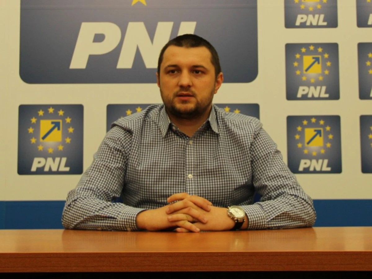 PURTĂTORUL DE CUVÂNT AL PNL ARAD A DEMISIONAT DIN TOATE FUNCȚIILE DEȚINUTE ÎN PARTID