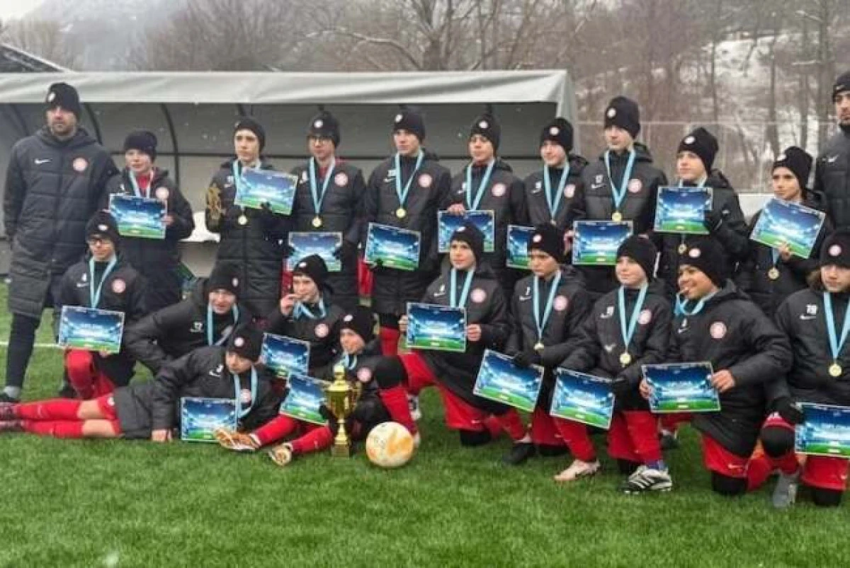 Puștii de la Viitorul Arad au cucerit trofeul la Vâlcea Winter Cup