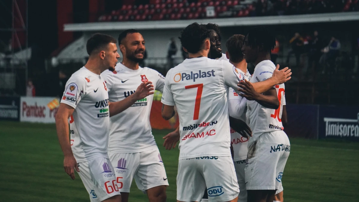 Rapid și FC Hermannstadt se vor înfrunta la Sibiu, în semifinalele Cupei României